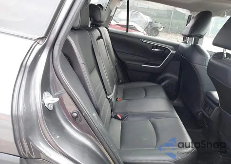 2022 Toyota Rav4 Xle Premium z USA, uszkodzony, nr VIN 2T3A1RFV7NW304941